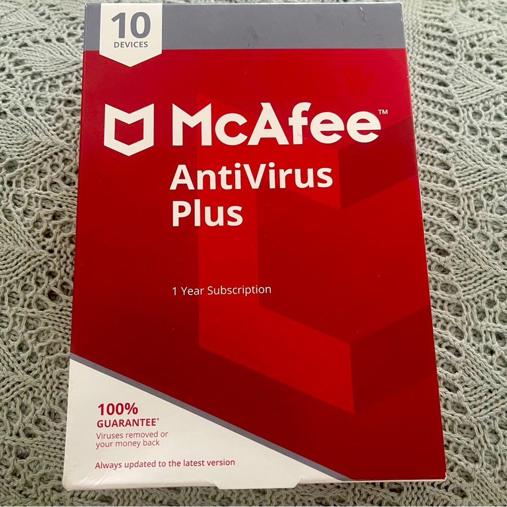 MacAfee 10 Devices ANTI VIRUS SOFTWARE NIB NEW / Current